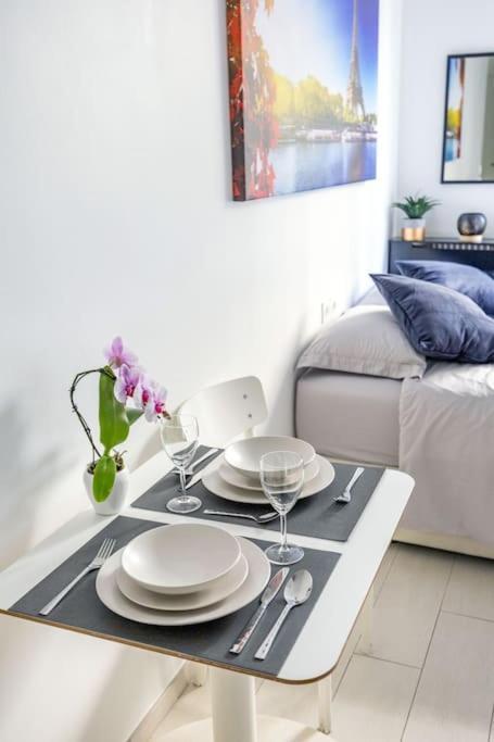 Cozy Studio Near The Eiffel Tower Παρίσι Εξωτερικό φωτογραφία